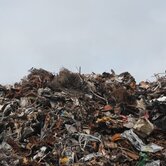 Garbage is Piling up Because of Worker Shortages.jpg